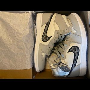 Air Jordan x Dior 1’s